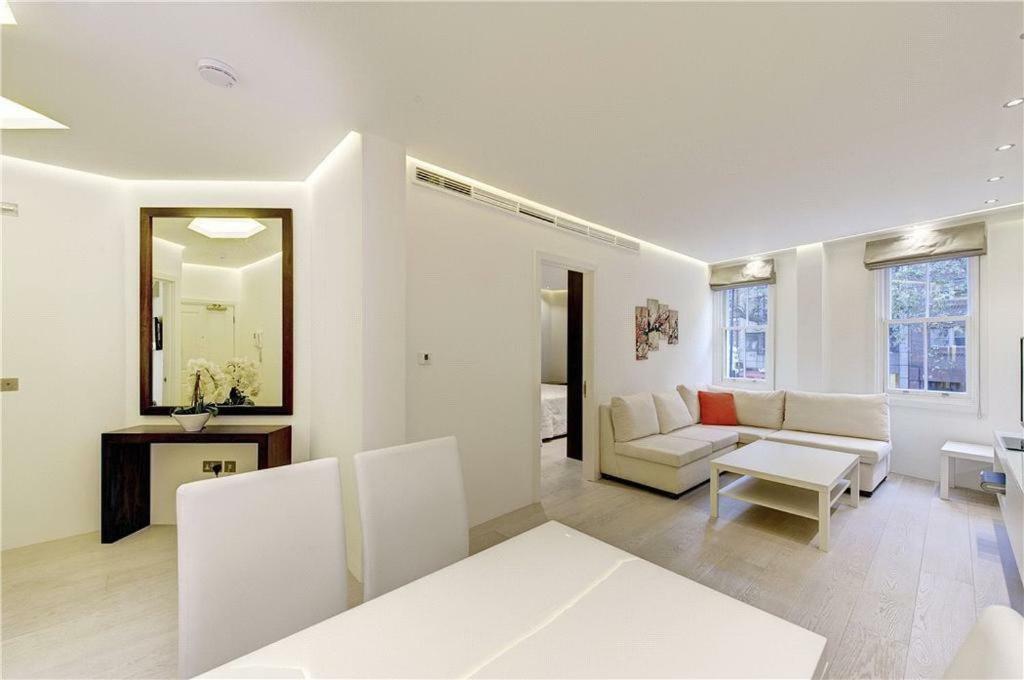 Heart Of Knightsbridge - Stunning Air Conditioned Apartment - 1 Minute Walk From Harrods Londres Extérieur photo